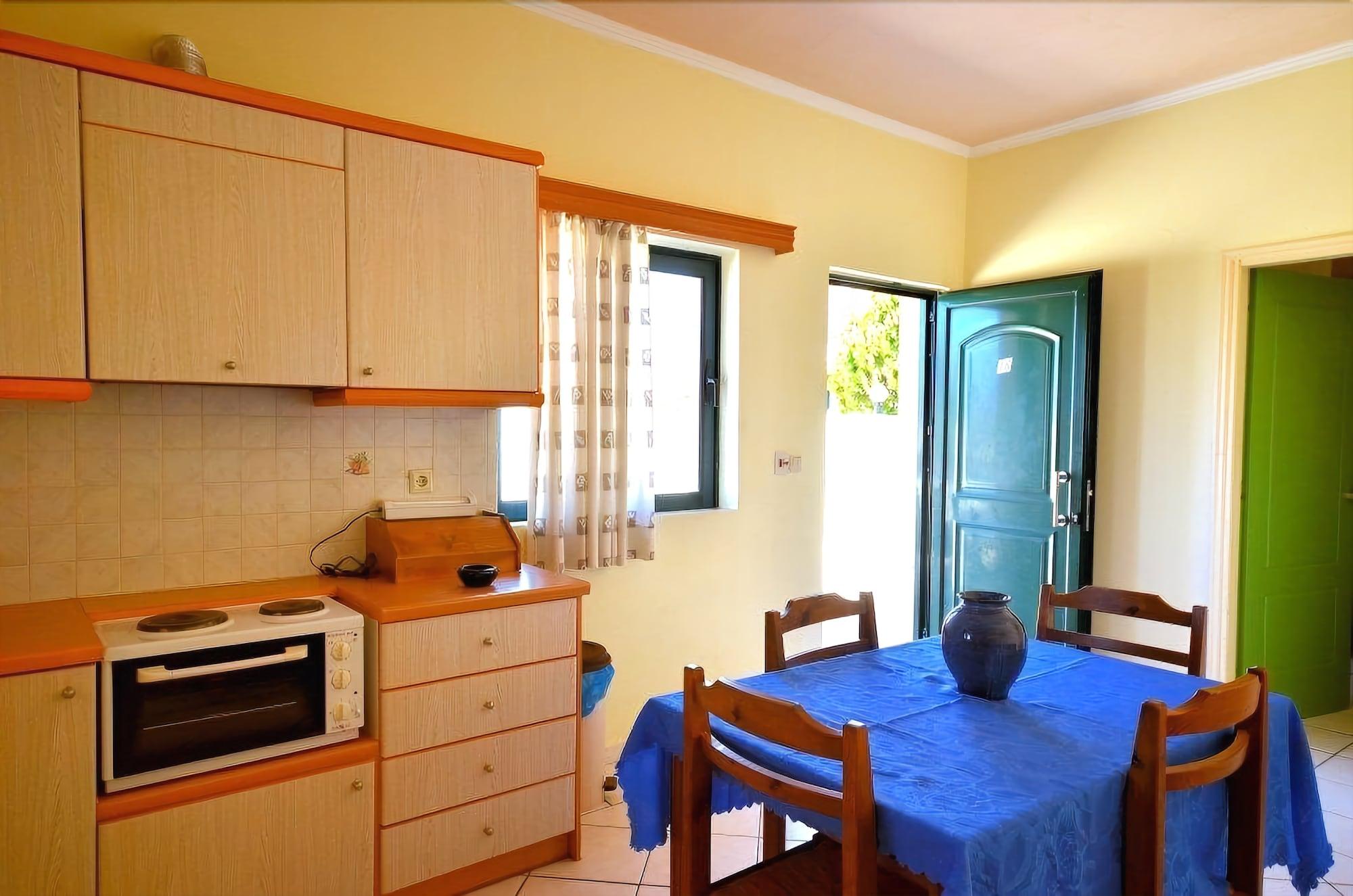 Aloni Apart Otel 3*